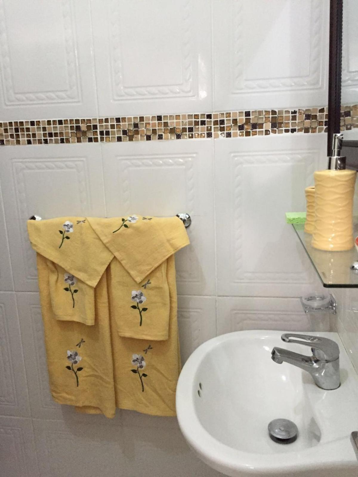 Goldenview Guesthouse Ocho Rios Buitenkant foto